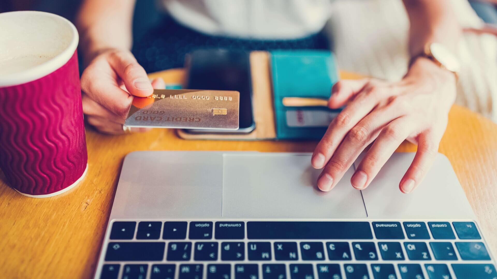 Marketing y Comercio Digital: Estrategias Sectoriales TLM